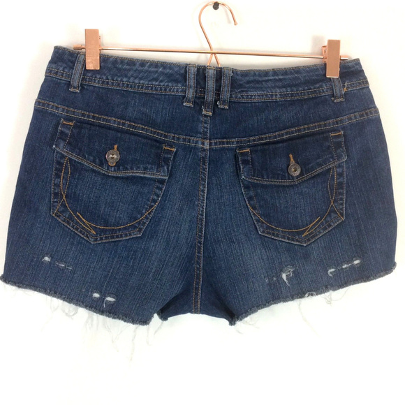 Gloria Vanderbilt Pants - 🦋Gloria Vanderbilt Mom Cutoff Destroy Jean Short
